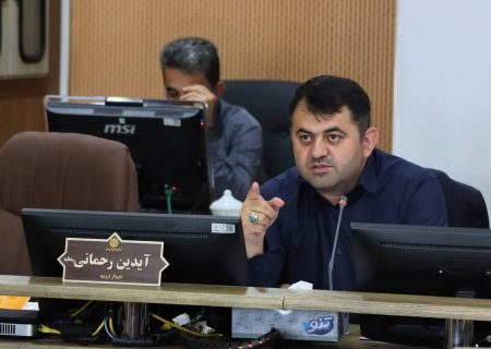 پاسخ‌گویی شفاف و برخورد قاطع با هرگونه تخلف/ حاشیه‌سازی‌ها نمی‌تواند ما را از مسیر خدمت بازدارد/ مدیریت شهری در پی ساختن شهری متحد و همدل