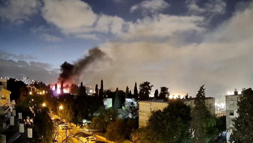 موج جدید حمله موشکی ایران به اسرائیل/ اصابت پهپاد ایرانی به تلاویو/ موشک‌های سپاه از شیراز به‌سمت سرزمین‌های اشغالی شلیک شد/ ویدئو