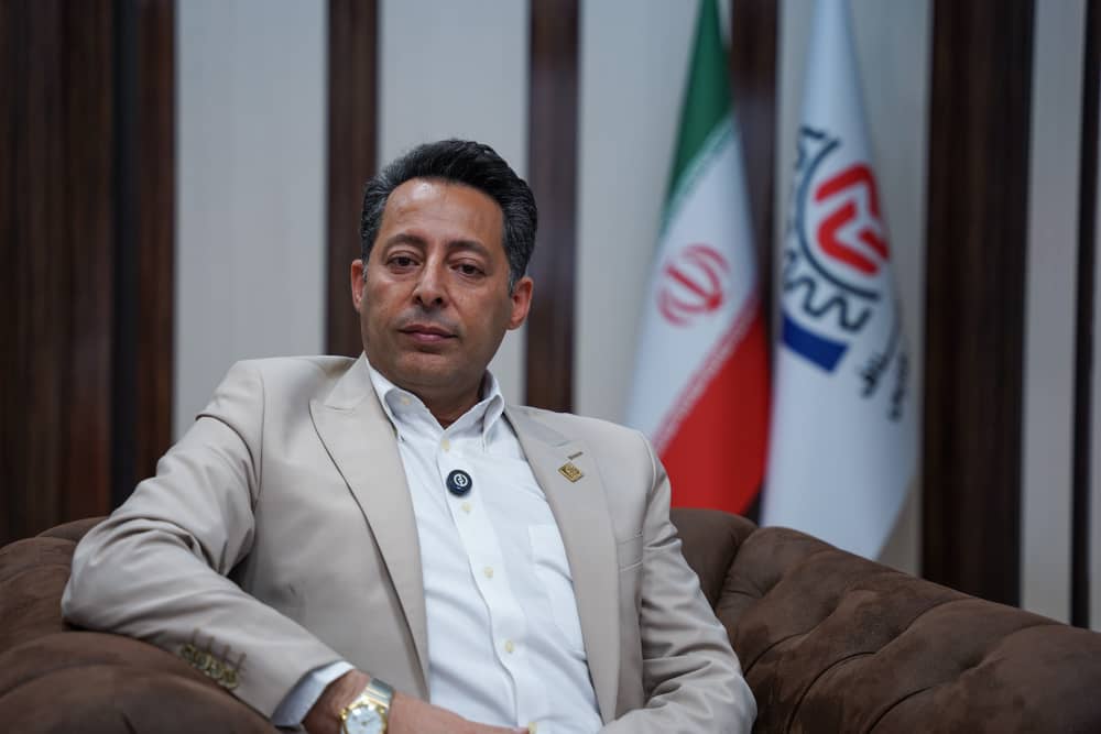 بازگشایی و فک پلمب  واحدهای صنفی دروازه کازرون جهت فرآیند تغییر کاربری