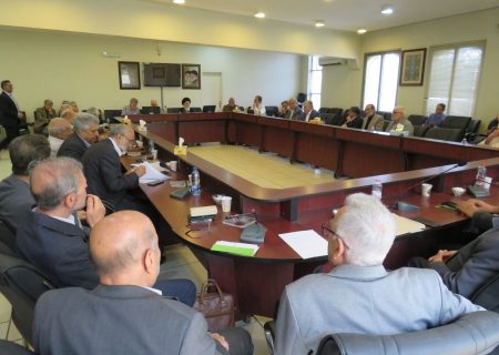 خیرین بار عظیمی را از دوش حوزه سلامت برداشته‌اند