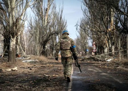 چرا پوتین به دنبال دونباس است؟