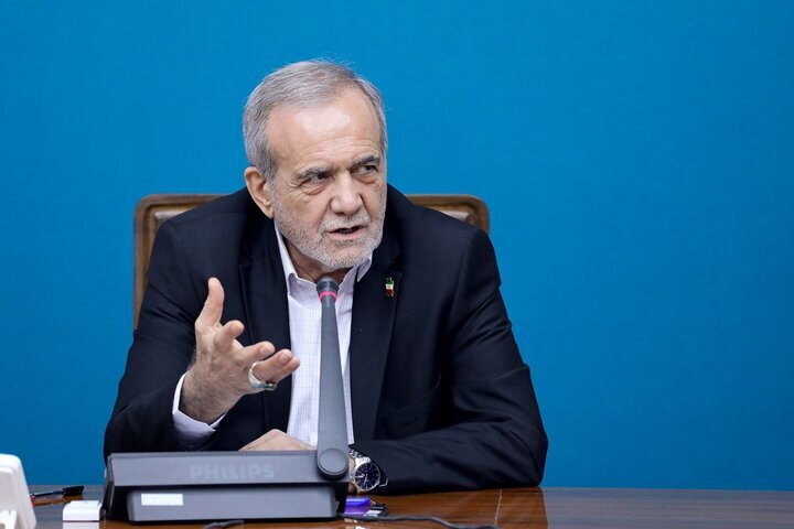 این مدیران به درد نمی خورند؛ دستور مهم پزشکیان درباره مدیران | به سرعت جلوی ضرر و زیان پروژه ها را بگیرید