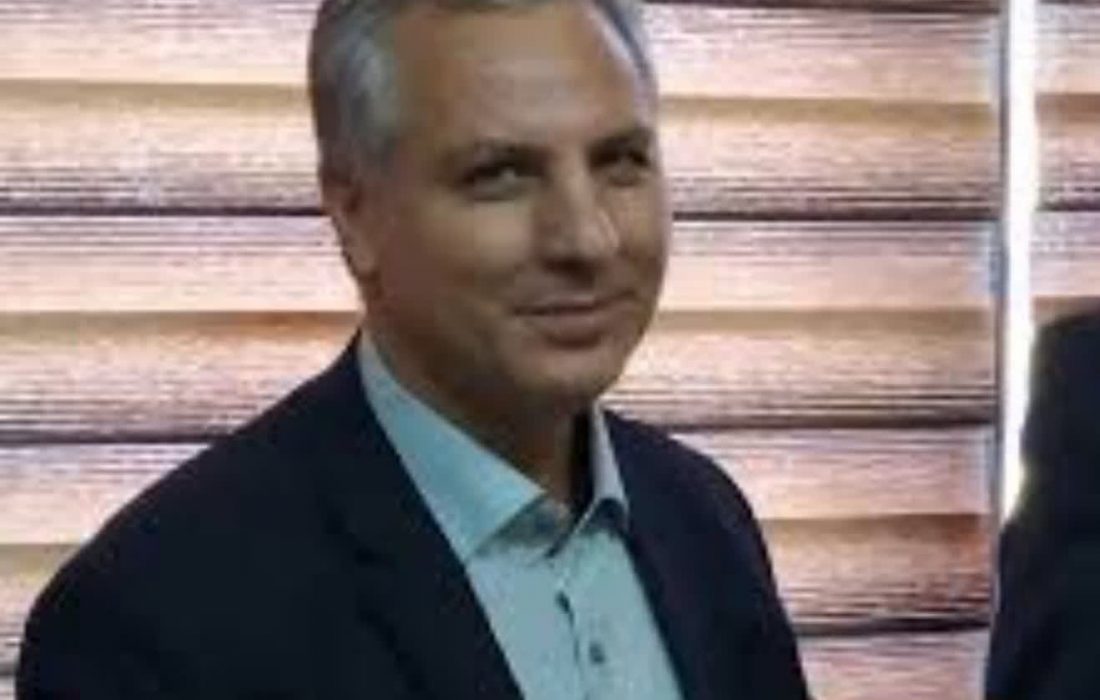 درختان آسیب دیده باغ های شیراز با آبیاری به موقع جان دوباره می گیرند