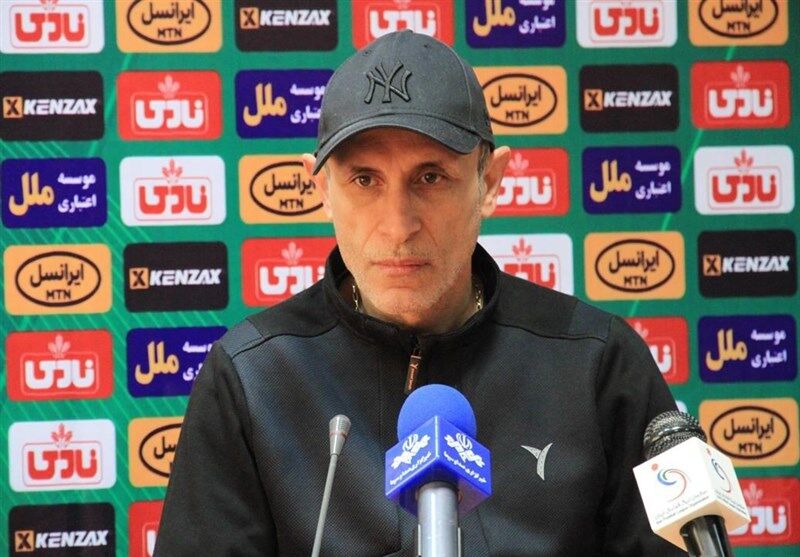 گلمحمدی: بازی با پرسپولیس فرصت خوب جبران است؛ امیدوارم راحت گل نخوریم