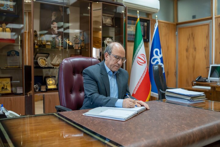 وظیفه تاریخی ما دانشگاهیان، ایستادگی در سنگر علم، اخلاق و بصیرت در برابر هجمه‌های دشمنان است