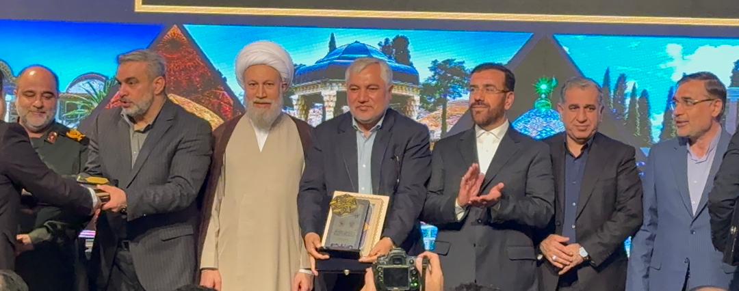 کمیته امداد امام خمینی(ره) استان فارس در بیست و هشتمین جشنواره شهید رجایی، در گروه سلامت و رفاه اجتماعی بهعنوان دستگاه برتر معرفی شد