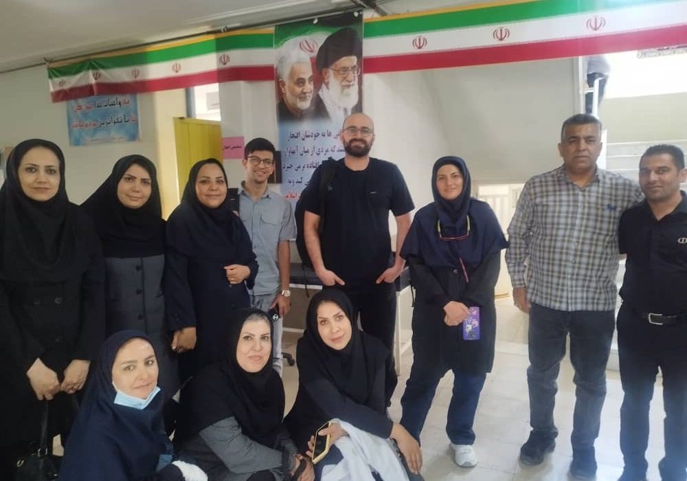 اوج همدلی در خدمت‌رسانی جهادی؛ تلفیق درمانگاه شهید هاشم شعبانی با کانون‌های بسیج بیمارستان‌های حافظ و خلیلی در شیراز