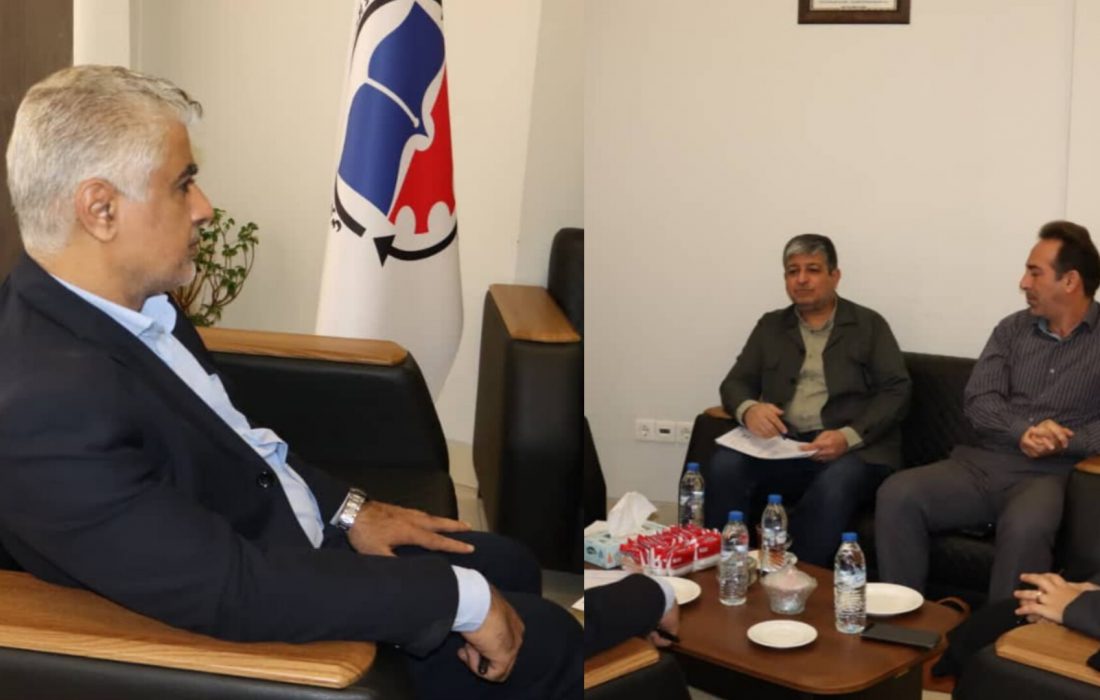 فروش فوق العاده صنف نوشت افزار شیراز به مناسبت سال تحصیلی جدید آغاز شد/ لزوم خرید ملزومات دانش آموزان از واحدهای صنفی دارای پروانه کسب