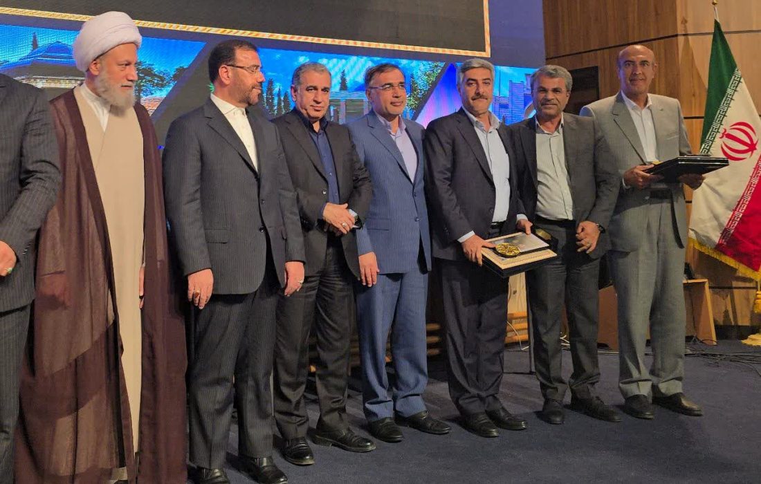 آبفا شیراز برای پنجمین سال متوالی دستگاه اجرایی برتر جشنواره شهید رجایی فارس شد