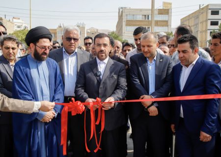 افتتاح شش پروژه در هفته دولت در شهر صدرا موجب رفاه مردم، کاهش ترافیک، صرفه‌جویی در سوخت و کاهش تلفات جاده‌ای می شود