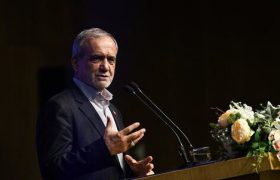 پزشکیان: نخبه کسی است که در نرود | قابل‌قبول نیست که۴۷سال از انقلاب می‌گذرد…