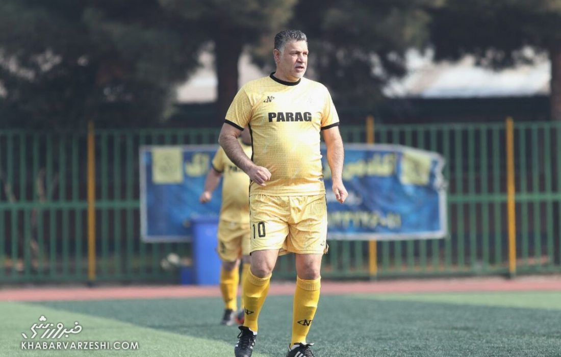 خبرورزشی‌گردی| علی دایی: با مشورت خانواده‌ام از حقم گذشتم/ موقع فحاشی به من همه ساکت شده بودند!