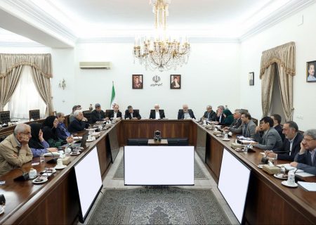 باید این واقعیت‌ها را به مردم بگوییم