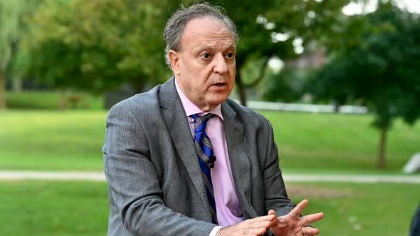 حماس آماده واگذاری سلاحهای سنگین است/حماس متعهد شده در آینده هیچ سلاحی تولید یا به داخل غزه منتقل نکند/ اسرائیل عمداً در اجرای مرحله دوم آتشبس تأخیر ایجاد میکند