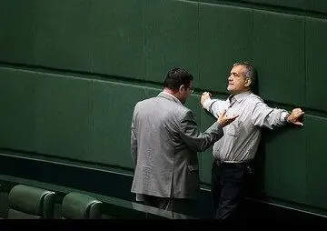 استعفای پزشکیان؛ شایعه یا واقعیت/ رادیکالها به دنبال کرسی‌های لرزان پاستور