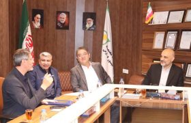 برگزاری نشست راهبردی مدیرعامل هلدینگ سرمایه گذاری آتیه صبا با صندوق بیمه اجتماعی کشاورزان، روستائیان و عشایر فارس