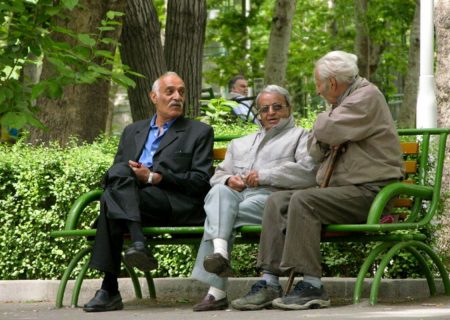 مستمری این دسته از بازنشستگان قطع می‌شود