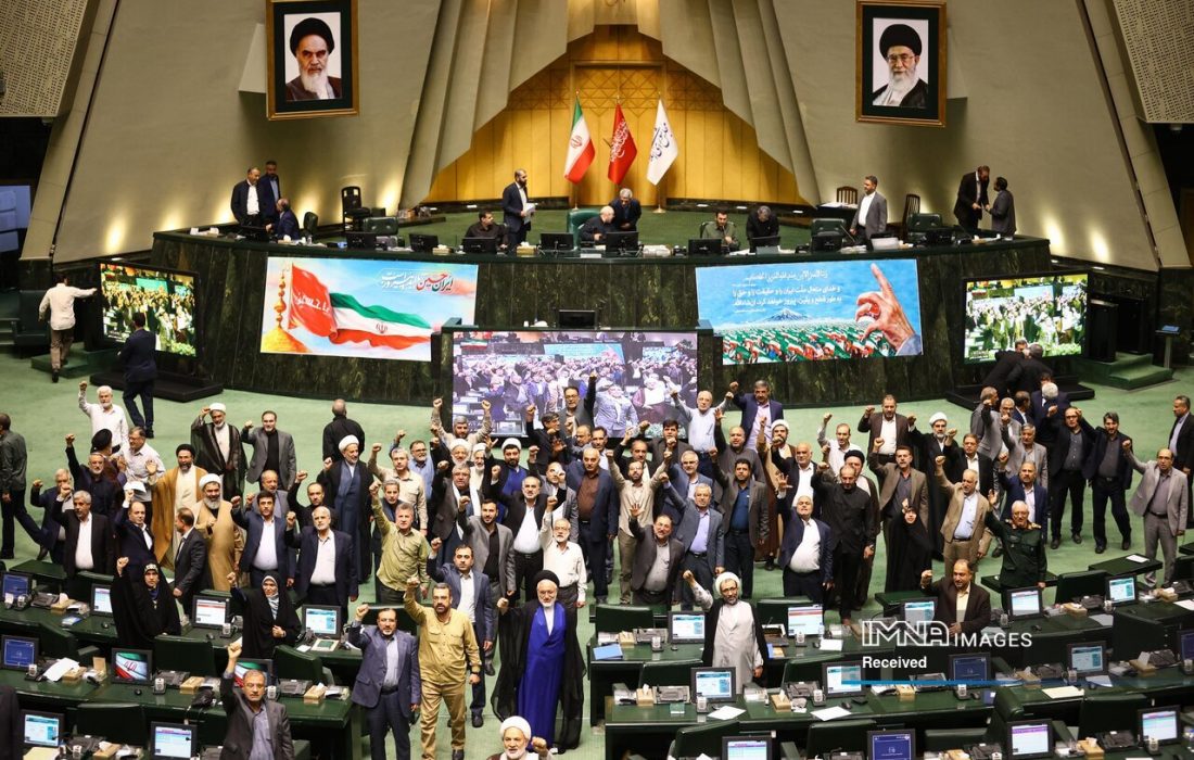 روایت مجلس و مردانی که قامت قانون را بر دوش کشیدند