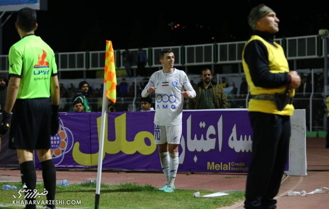 یاسر آسانی: فوتبال است، نه جنگ/ روزبه و رامین بازیکن تیم ملی هستند و این خوب نیست