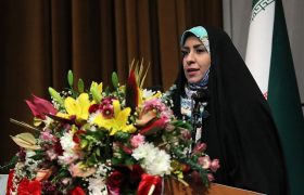 میزان با سوادی و تحصیلات تکمیلی بانوان کیش بالاتر از میانگین کشوری است