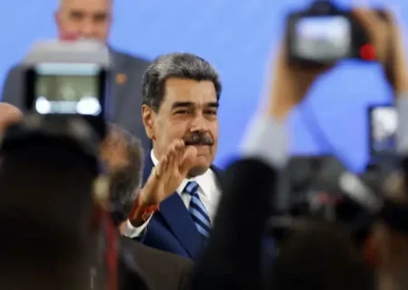 داستان کاتولیکی که کمونیست شد/ مادورو کیست و چگونه سقوط کرد؟