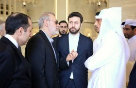 تازه‌ترین خبرها از جنگ و صلح ایران و آمریکا/از تلاش نتانیاهو برای «نظامی کردن» دوباره پرونده ایران تا علاقه مندی آمریکا به تداوم مذاکره/ شایعات در فضای مجازی تا پشت پرده دیدار لاریجانی