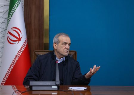 پزشکیان: شبکه خبر به‌جای حرف‌های بی‌ربط این حرف‌ها را بزند | می‌توانیم گاز را کاملاً از خانه‌ها حذف و برق را جایگزین کنیم