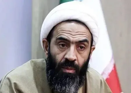 تصمیم‌گیری درباره جنگ و صلح باید به تصویب شورای موقت رهبری و مجمع تشخیص مصلحت برسد/ آتش بس و مذاکره خلاف مصلحت کشور است/ مسئولان کشور باید با صراحت هرگونه مذاکره‌ای را رد کنند