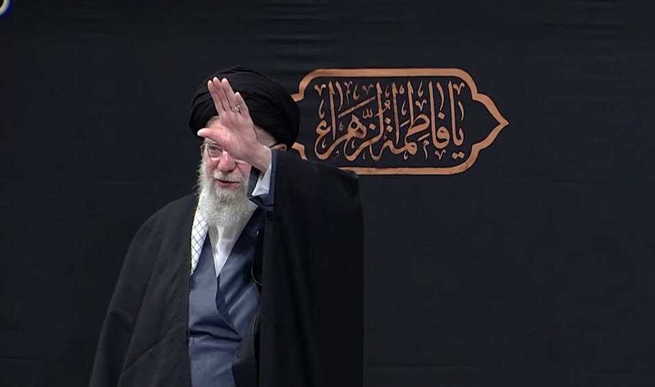 ستاد تشییع رهبر شهید تشکیل جلسه داد