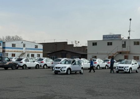 متقاضیان خرید خودرو بخوانند / پیش‌فروش این خودروها ممنوع شد