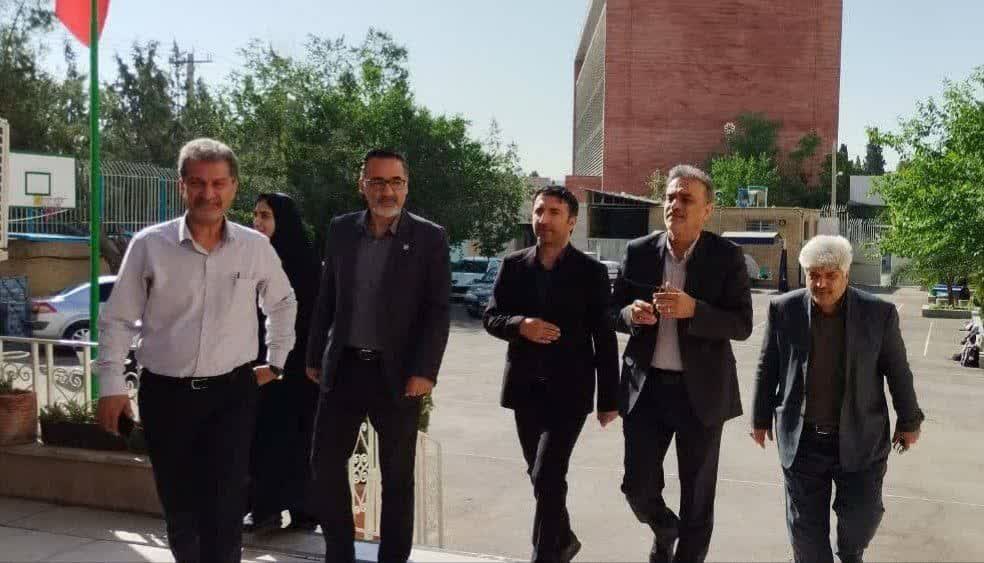 آغاز برگزاری امتحانات نهایی یکصد هزار دانش آموز پایه های یازدهم و دوازدهم در فارس