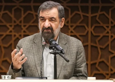 بازگشایی کامل تنگه هرمز به توقف جنگ‌ها در لبنان و غزه مرتبط است