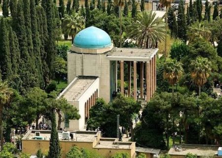 حفر چاه ۲۰۰ متری برای تأمین آب فضای سبز مجموعه فرهنگی‌تاریخی سعدی/ امکان آبیاری مناسب‌تر و پایدارتر فضای سبز مجموعه فرهنگی‌تاریخی سعدی فراهم شد